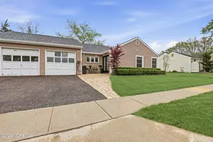 5B Thyme Dr, Lakewood, NJ 08701 - Photo 2