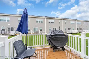 805 Aviator Ave, Marlboro Township, NJ 07746 - Photo 32