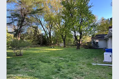 71 Marcshire Drive, Middletown, NJ 07748 - Photo 4