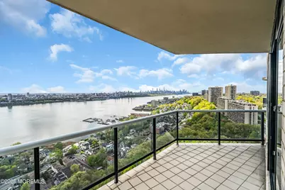 1512 Palisade Avenue #20H, Fort Lee, NJ 07024 - Photo 32