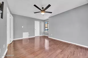 9 Carriage Pl, Edison, NJ 08820 - Photo 14