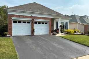 5 Summerfield Dr, Lakewood, NJ 08701 - Photo 2