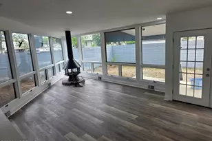 19 Dey St, Englishtown, NJ 07726 - Photo 8