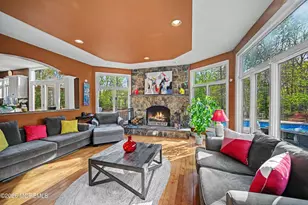 6 Carousel Ct, Millstone Township, NJ 08510 - Photo 18