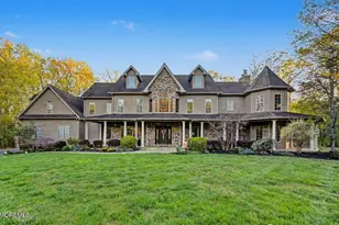 6 Carousel Ct, Millstone Township, NJ 08510 - Photo 2