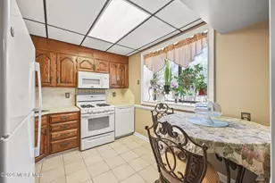 2 Beaver St, Hazlet Township, NJ 07730 - Photo 18