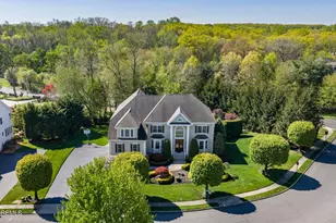 2 Whipple Way, Marlboro Township, NJ 07746 - Photo 32