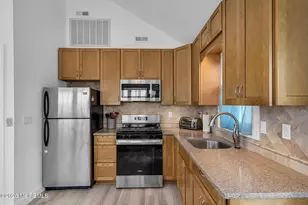 121 W Pelican Way, Lavallette, NJ 08735 - Photo 10