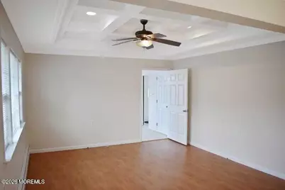 27 Castle Harbor Drive, Berkeley, NJ 08721 - Photo 6