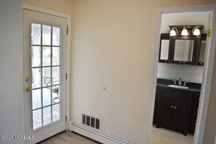 27 Castle Harbor Dr, Berkeley, NJ 08721 - Photo 18