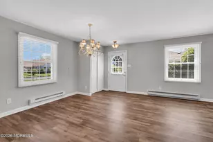81 D Parkway Dr, Freehold, NJ 07728 - Photo 14