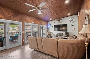 906 Bowsprit Point, Lanoka Harbor, NJ 08734 - Photo 12