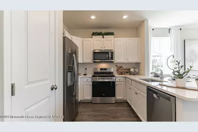 54 Peregrine Way, Burlington, NJ 08016 - Photo 10