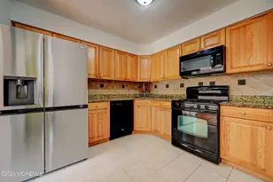 44 Mariners Cove, Freehold, NJ 07728 - Photo 12