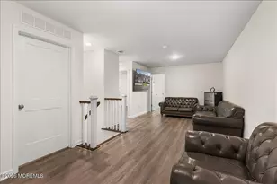 513 Fremont Dr, Manalapan Township, NJ 07726 - Photo 16
