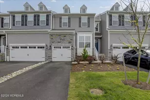 513 Fremont Dr, Manalapan Township, NJ 07726 - Photo 1