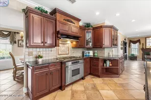 13 Iris Cir, Manalapan Township, NJ 07726 - Photo 14