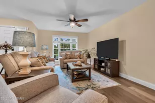 319 Balsam Ct, Howell Township, NJ 07731 - Photo 10