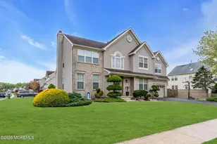 68 Brent Dr, Howell Township, NJ 07731 - Photo 2