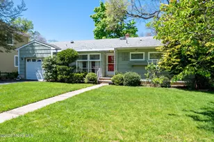 846 Center St, Red Bank, NJ 07701 - Photo 2