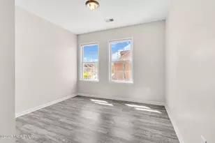 21 Prague Pl, Lakewood, NJ 08701 - Photo 18