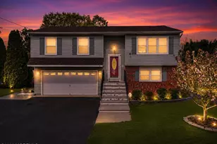 51 Newtons Corner Rd, Howell Township, NJ 07731 - Photo 1