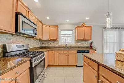 28 Inverell Drive, Toms River Township, NJ 08757 - Photo 8