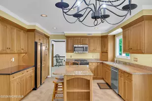 79 Green Meadow Blvd, Middletown, NJ 07748 - Photo 16
