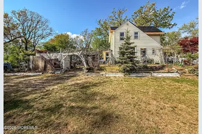 636 Holmdel Road, Hazlet Township, NJ 07730 - Photo 34