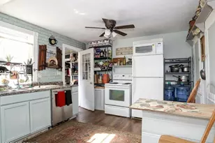 636 Holmdel Rd, Hazlet Township, NJ 07730 - Photo 14