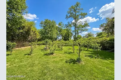 636 Holmdel Road, Hazlet Township, NJ 07730 - Photo 46