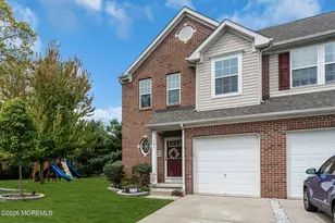 101 Joyce Ct, Brick, NJ 08724 - Photo 4