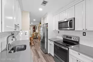 47 Wild Turkey Way, Manalapan Township, NJ 07726 - Photo 4