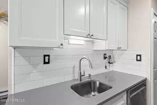 47 Wild Turkey Way, Manalapan Township, NJ 07726 - Photo 6
