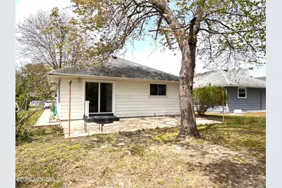 1821 Hovsons Boulevard, Toms River Township, NJ 08753 - Photo 32