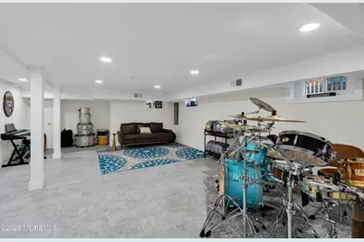 330 Murray Avenue, Englewood, NJ 07631 - Photo 42