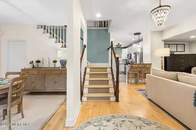 211 Hillcrest Avenue, Neptune Township, NJ 07753 - Photo 10