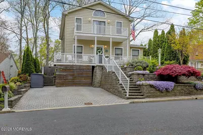 211 Hillcrest Avenue, Neptune Township, NJ 07753 - Photo 4