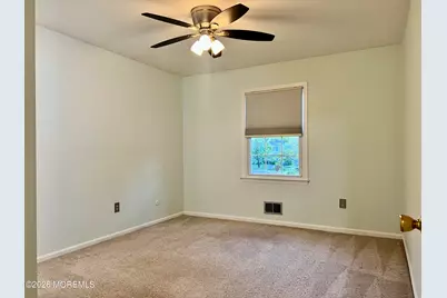 16 Templer Way, Hazlet Township, NJ 07730 - Photo 16