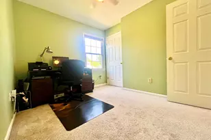 16 Templer Way, Hazlet Township, NJ 07730 - Photo 10