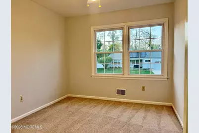 16 Templer Way, Hazlet Township, NJ 07730 - Photo 14