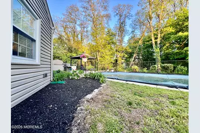 16 Templer Way, Hazlet Township, NJ 07730 - Photo 34