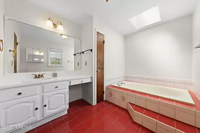 1800 Ridgeway Road, Toms River Township, NJ 08757 - Photo 20