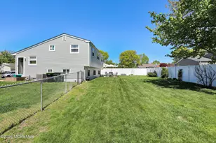 23 Coral Dr, Hazlet Township, NJ 07730 - Photo 30