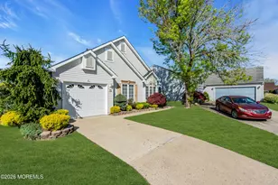 18 Grosunor Ct, Jackson, NJ 08527 - Photo 4