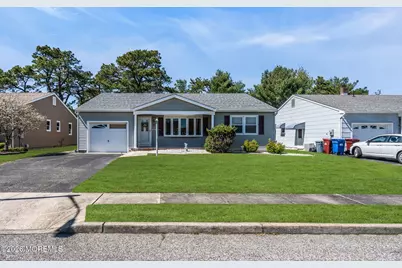 84 Westport Drive, Toms River Township, NJ 08757 - Photo 4