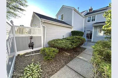 48 Winthrop Road #48B, Monroe Township, NJ 08831 - Photo 4