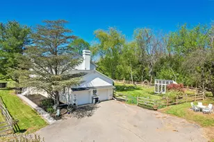 12 Nan Tone Ct, Colts Neck Township, NJ 07722 - Photo 38