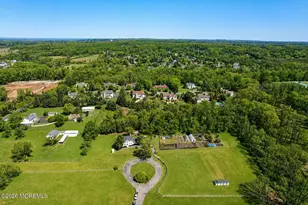 12 Nan Tone Ct, Colts Neck Township, NJ 07722 - Photo 4
