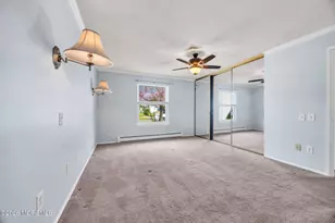 81B Banyan Plaza, Monroe Township, NJ 08831 - Photo 14